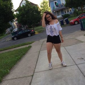 Meet your Posher, Isabella